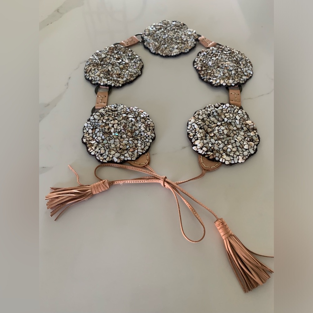 Mare Sole Amore belt.